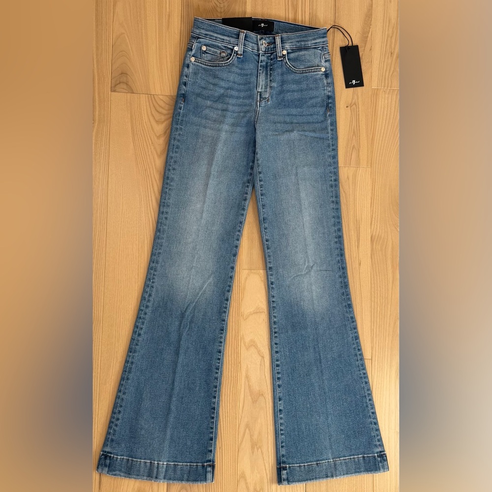 7 For All Mankind Tailorless Dojo Jeans Women's Flare Leg Trousers NWT Size 24 - Picture 2 of 7